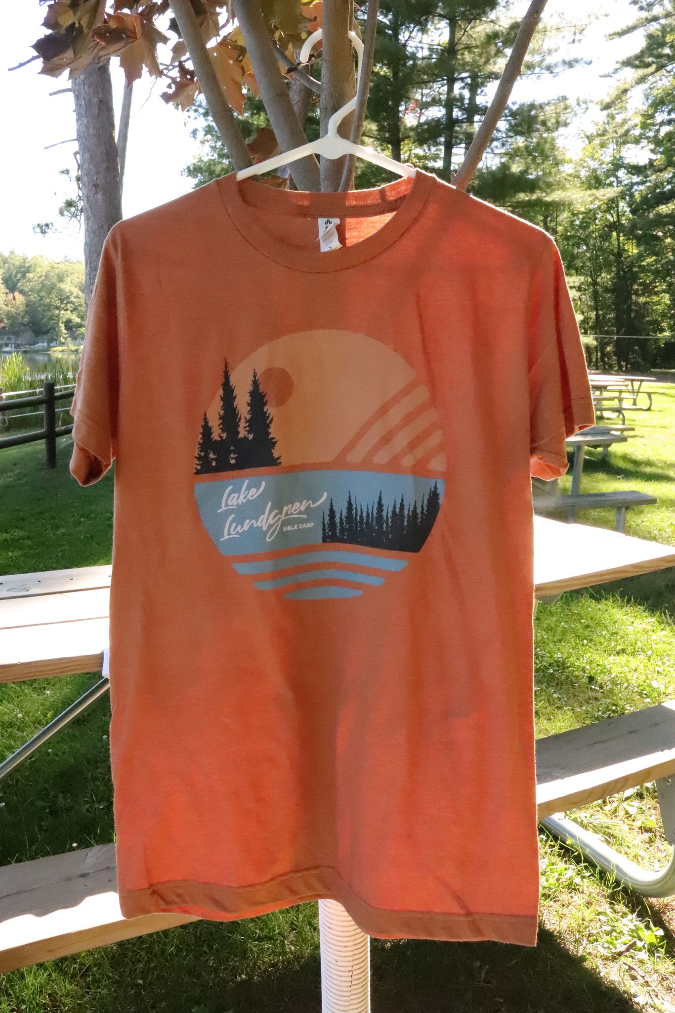Heather Rust/ Orange circle design T Shirt